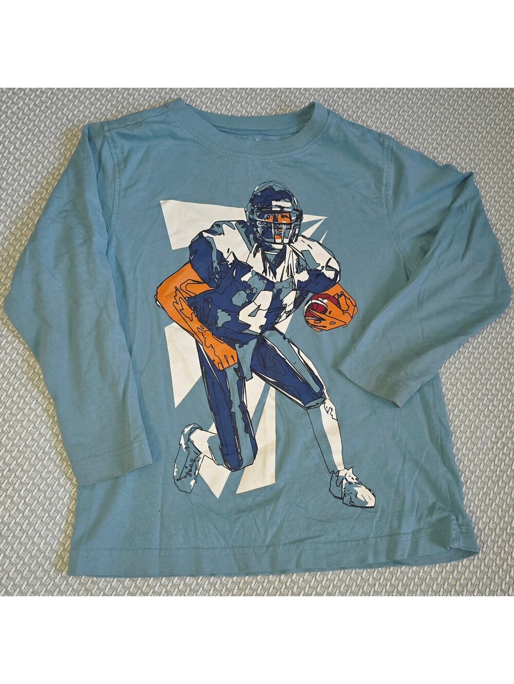 Craxy 8 Long Sleeve football shirt kids size small (5-6)